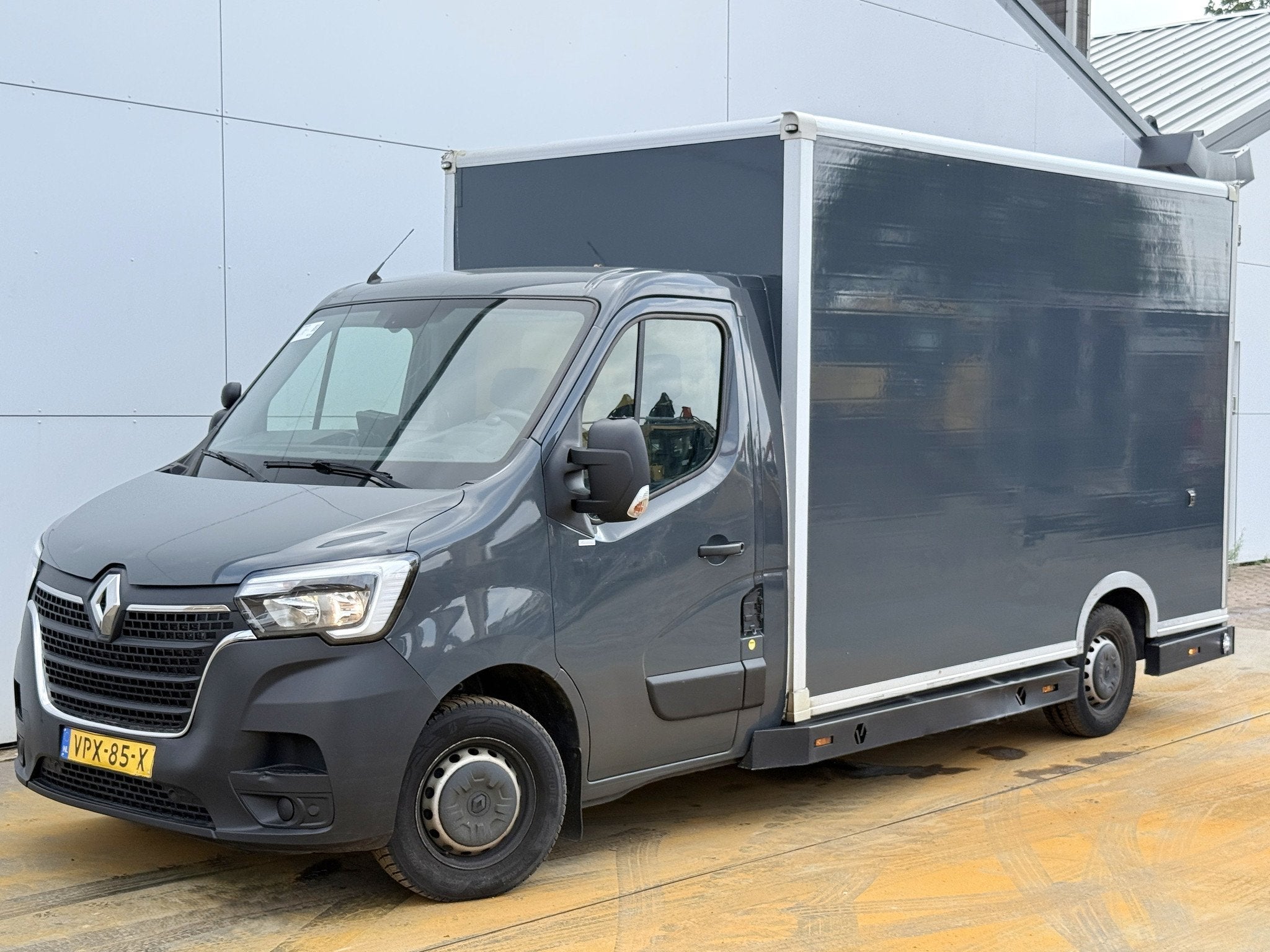Automaat Bakwagen Airco Cruise Control Camera Foodtruck Meub, Elektrische ramen, Gebruikt, Euro 6, 4 cilinders