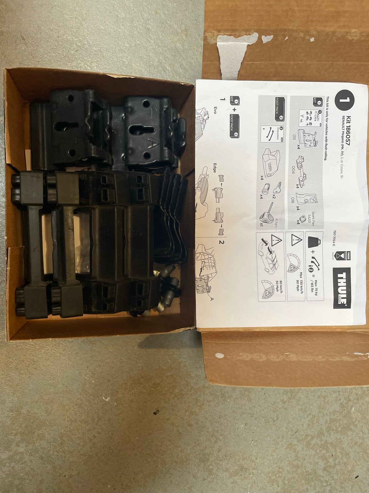 Thule Kit 186057 voor Renault Megane IV, Auto diversen, Dakdragers, Ophalen, Zo goed als nieuw