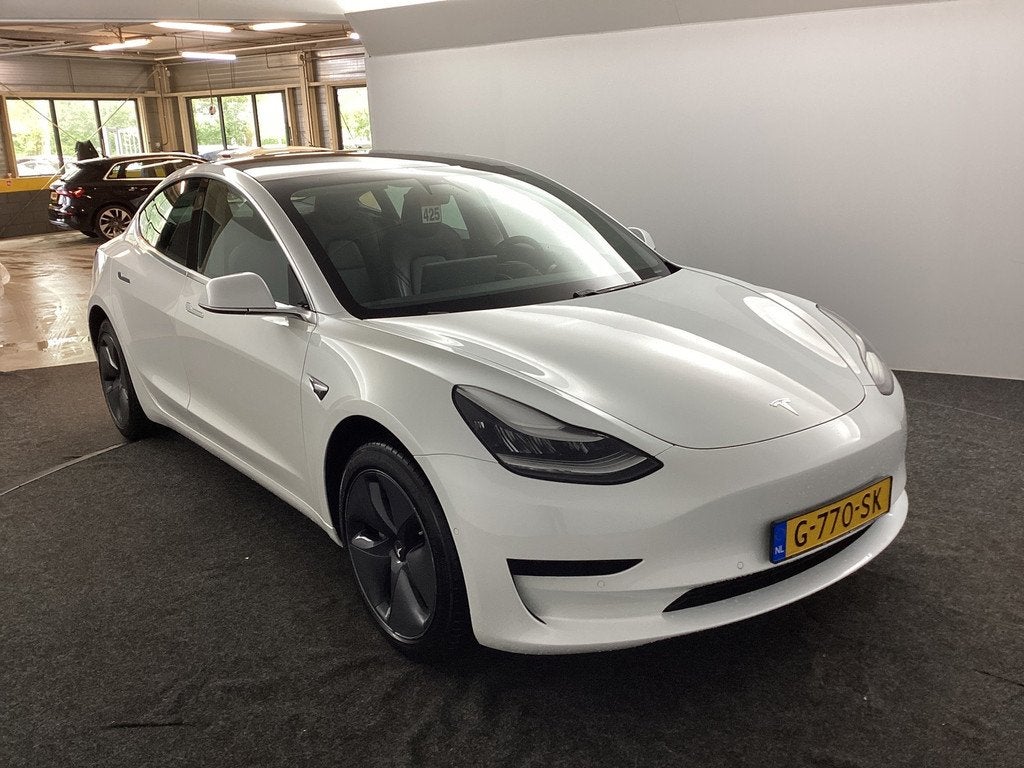 Tesla Model 3 Standard RWD Plus 60 kWh, Automaat, 238 pk, Achterwielaandrijving, Gebruikt