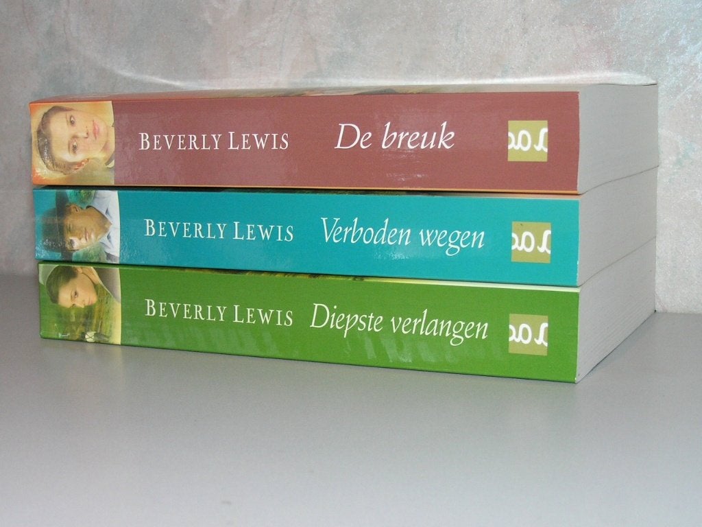 Beverly Lewis - Nelly Fisher trilogie (christelijk Amish), Boeken, Ophalen of Verzenden, Zo goed als nieuw