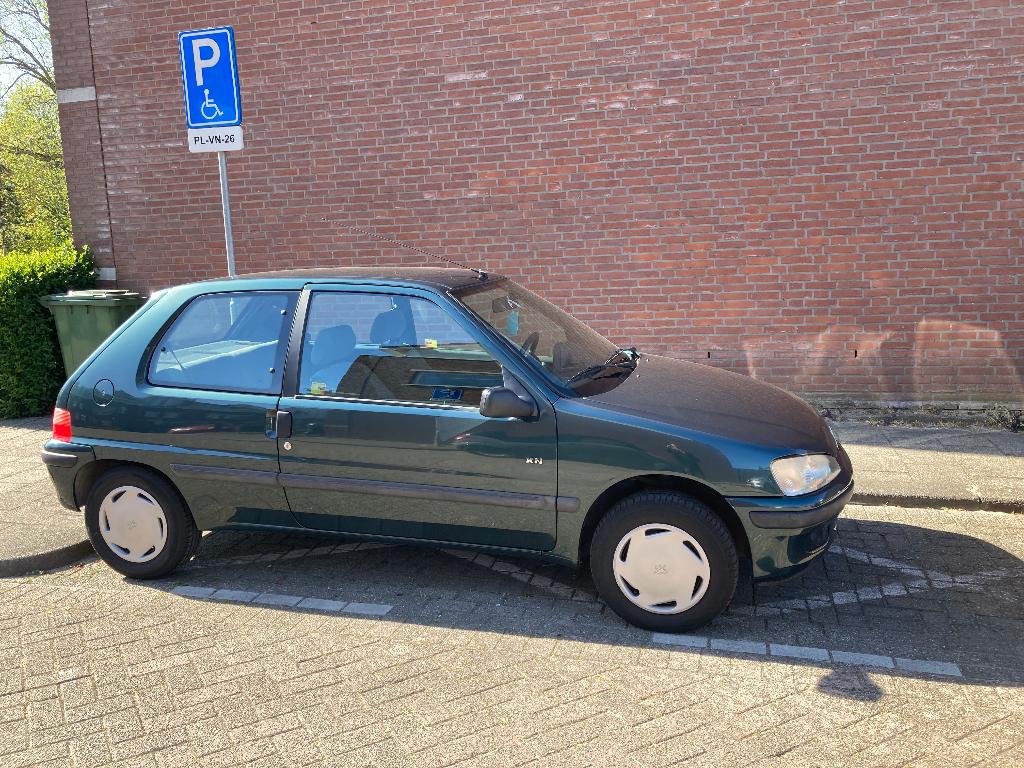 Peugeot 106