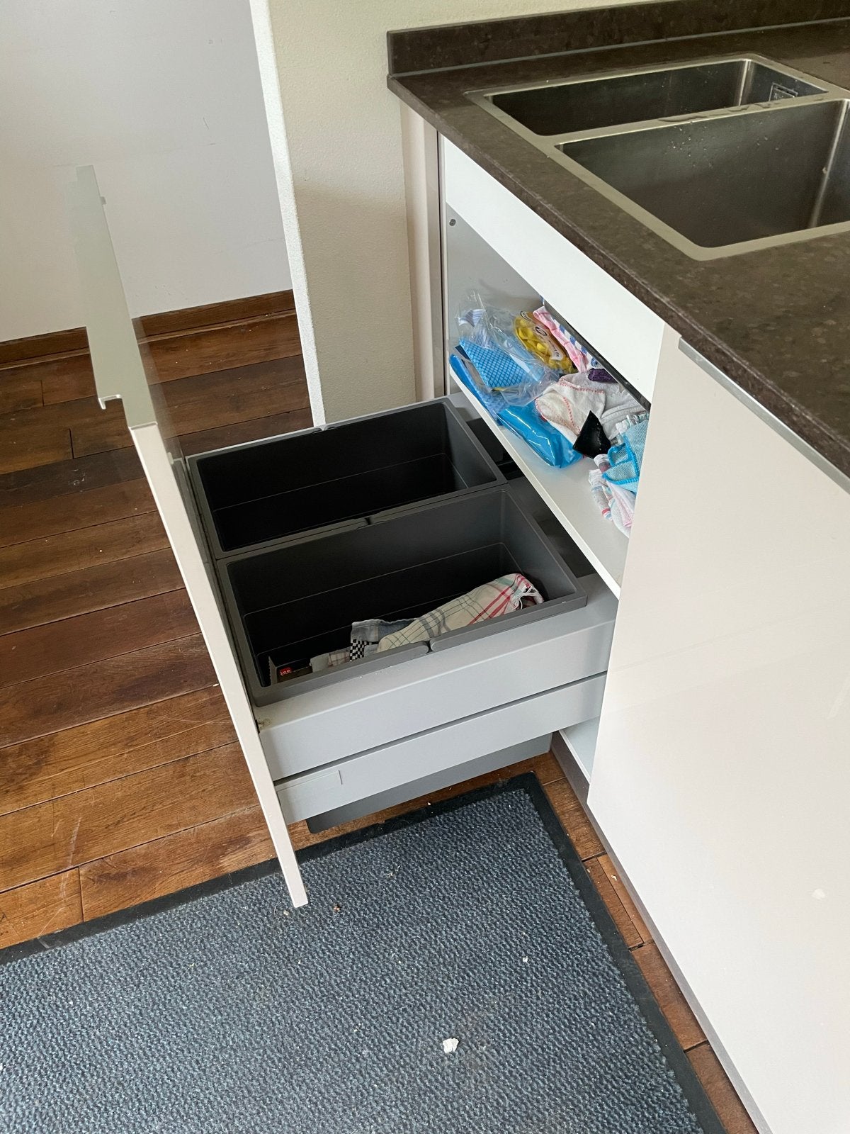 Complete keuken met Siemens apparatuur & Bora kookplaat, Ophalen, Gebruikt, Wit, Graniet of Steen
