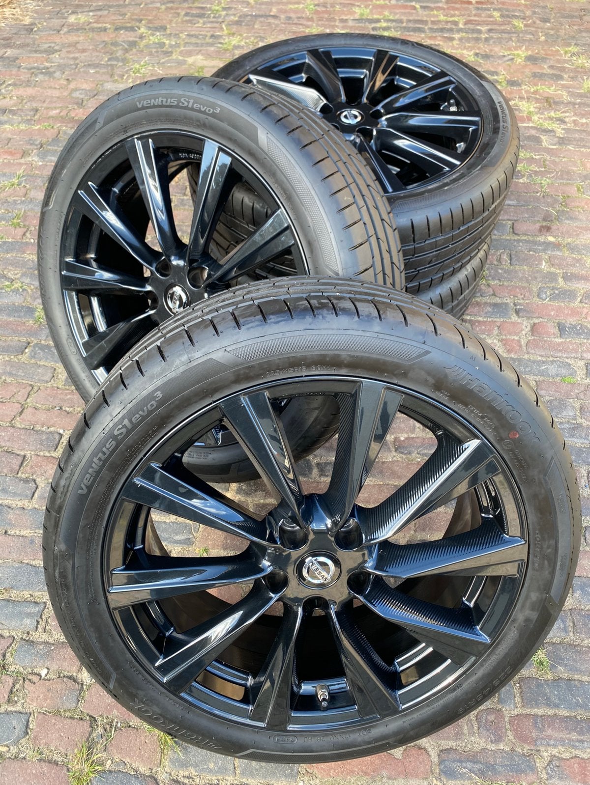Orig 19” Nissan Qashqai velgen + NIEUWE 225/45 R19 Hankook, 19 inch, Banden en Velgen, Nieuw, Ophalen of Verzenden