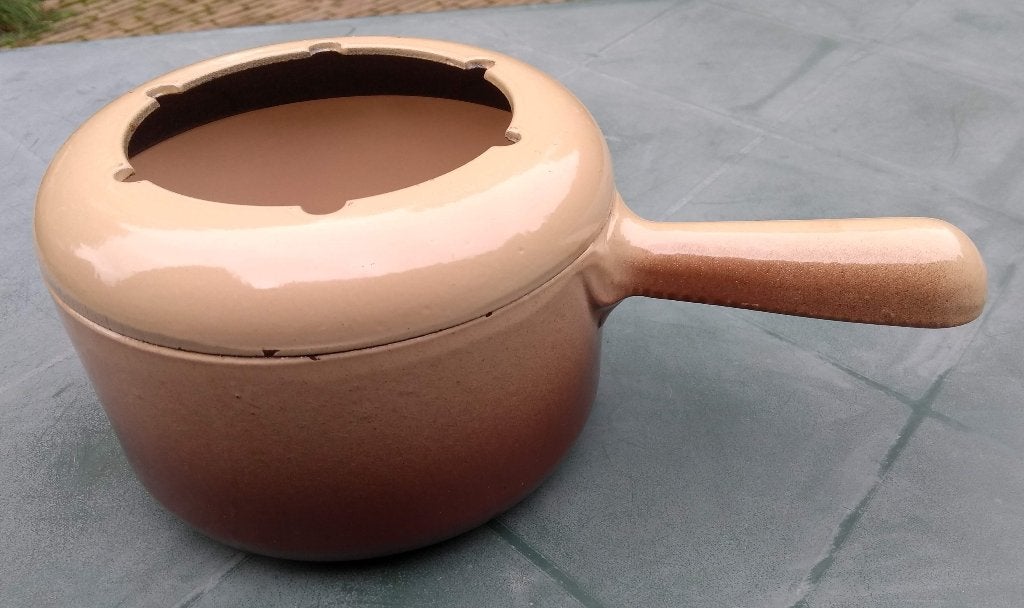 FONTIGNAC gietijzeren fonduepan sauspan currypan steel 17 cm, Gietijzer, Ophalen of Verzenden, Zo goed als nieuw, Met deksel