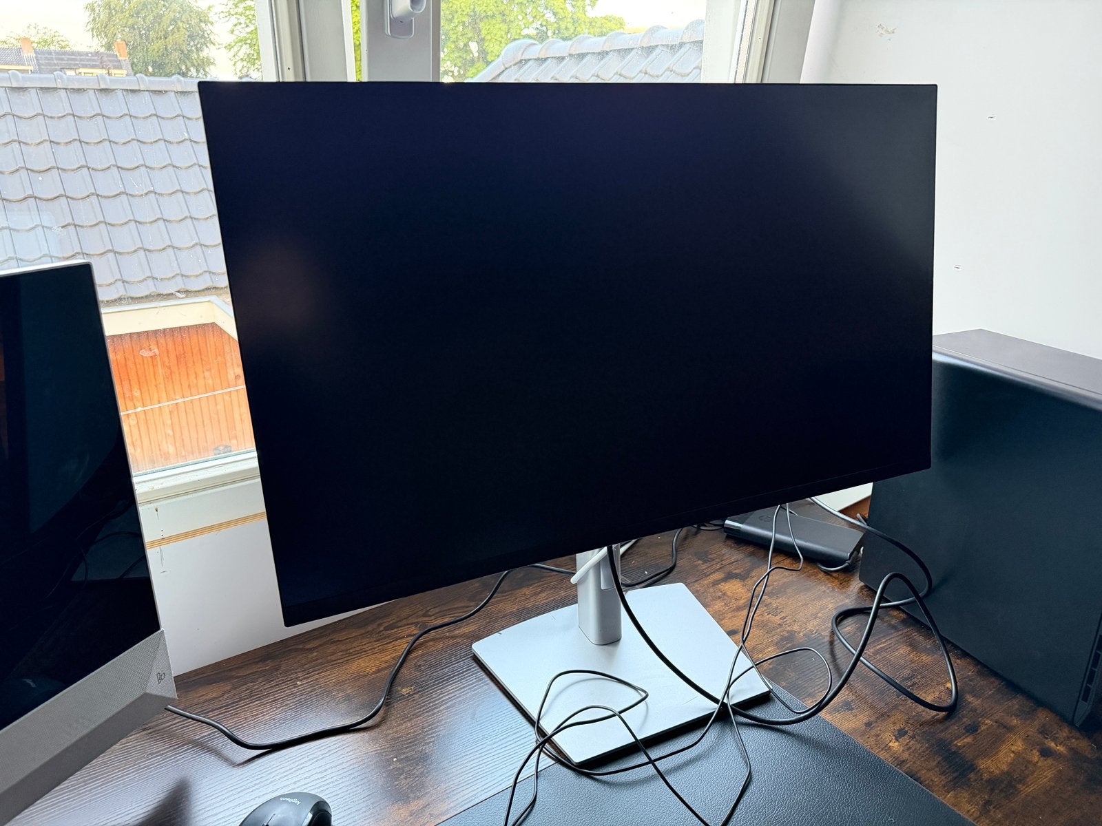 Dell 4K monitor 32 inch (P3222QE, met intern USB-C dock), USB-C, In hoogte verstelbaar, 60 Hz of minder, Ophalen