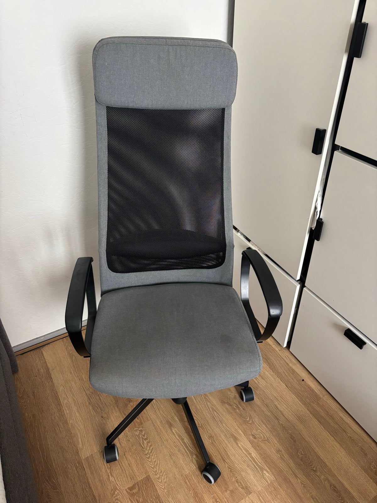 Bureaustoel, Huis en Inrichting, Bureaustoelen, Ophalen, Gebruikt, Grijs, Bureaustoel