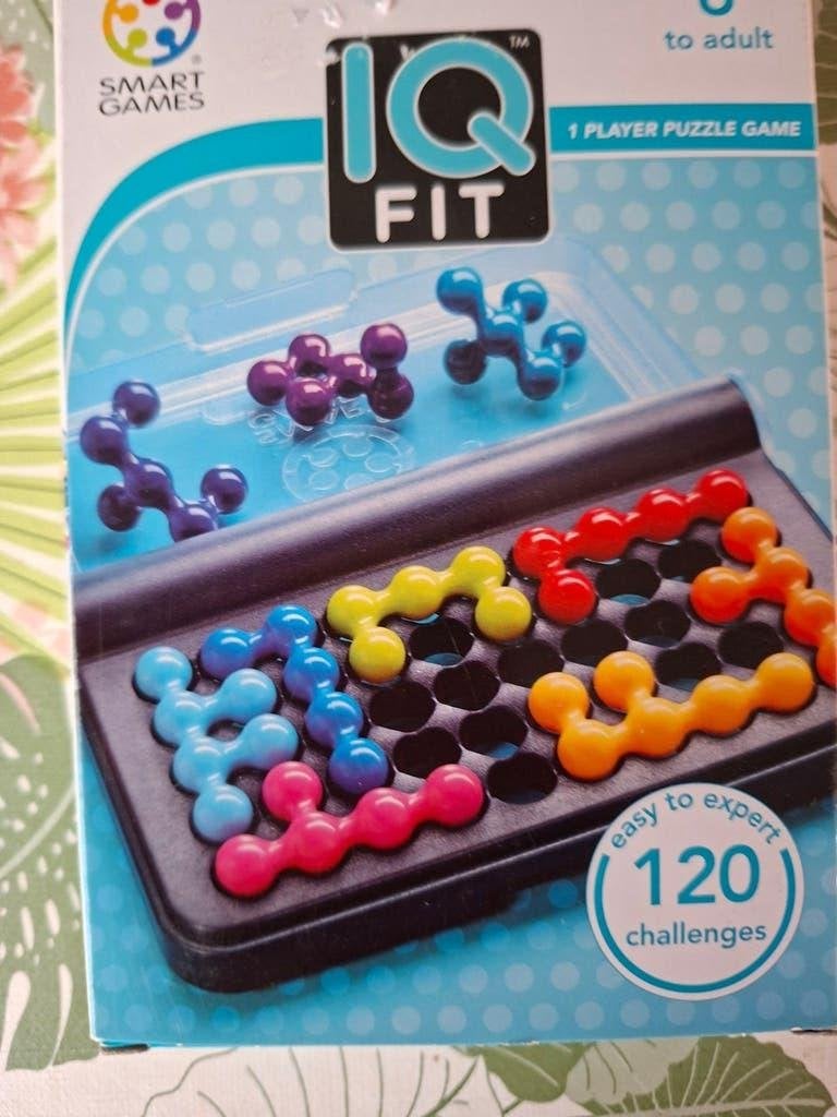 IQ fit smart games als nieuw, Ophalen of Verzenden, Minder dan 500 stukjes, Zo goed als nieuw, Rubik's of 3D-puzzel