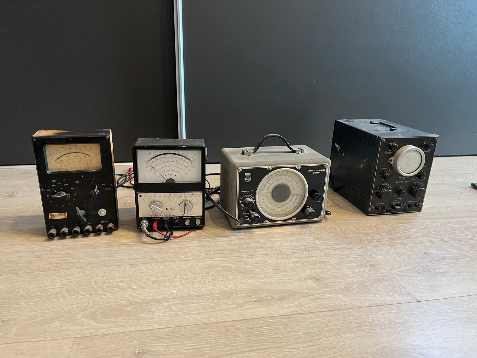 Vintage Testapparatuur Set: Philips, Kyoritsu, Le Boeuf, Verzenden