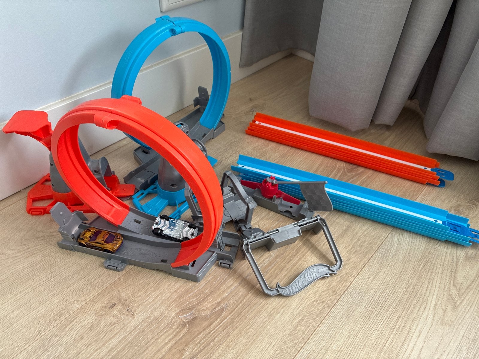 Hot Wheels Double Loop Race, Ophalen, Met looping, Racebaan, Gebruikt
