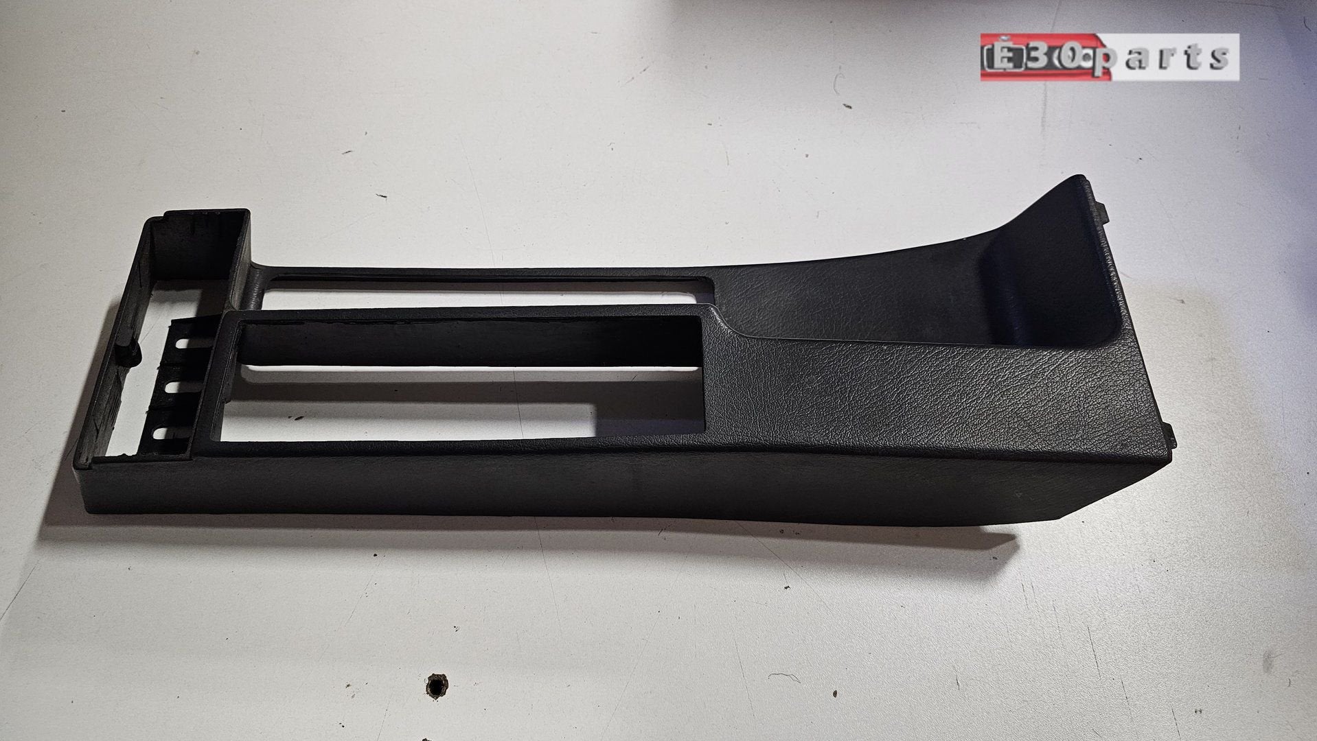 Midden console handrem antraciet casette BMW 3 serie E30 511, Auto-onderdelen, Gebruikt, -, Ophalen of Verzenden, -