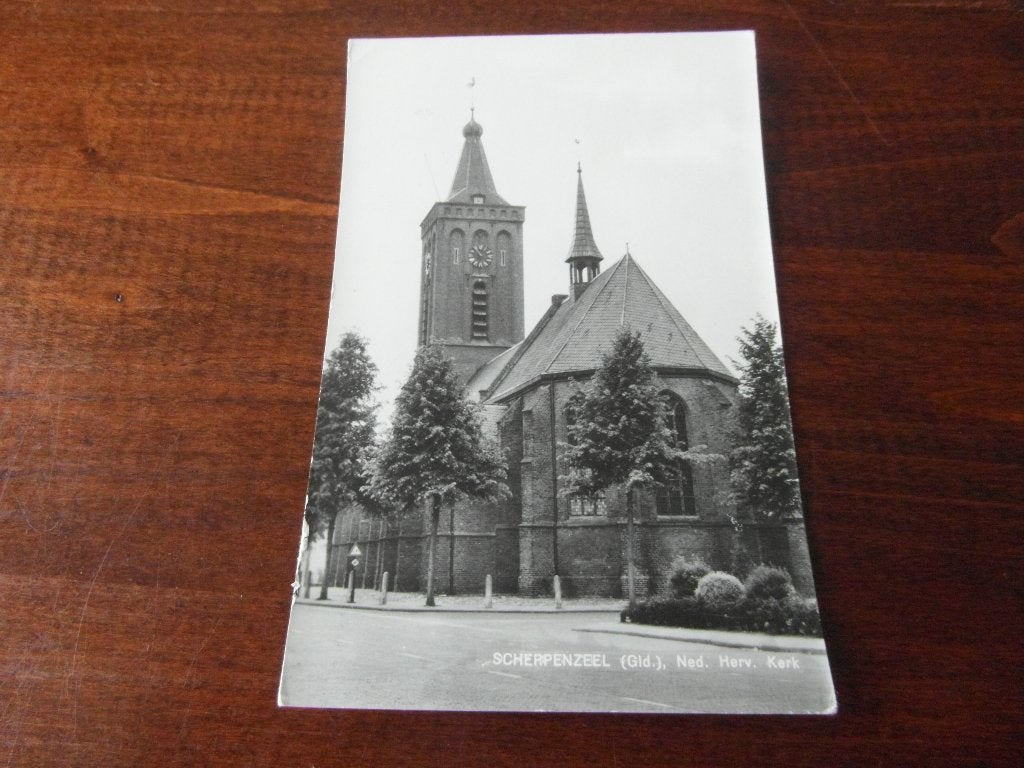 Y69 - Scherpenzeel - Kerk - Mooie oude kaart, Ophalen of Verzenden, 1960 tot 1980, Gelderland