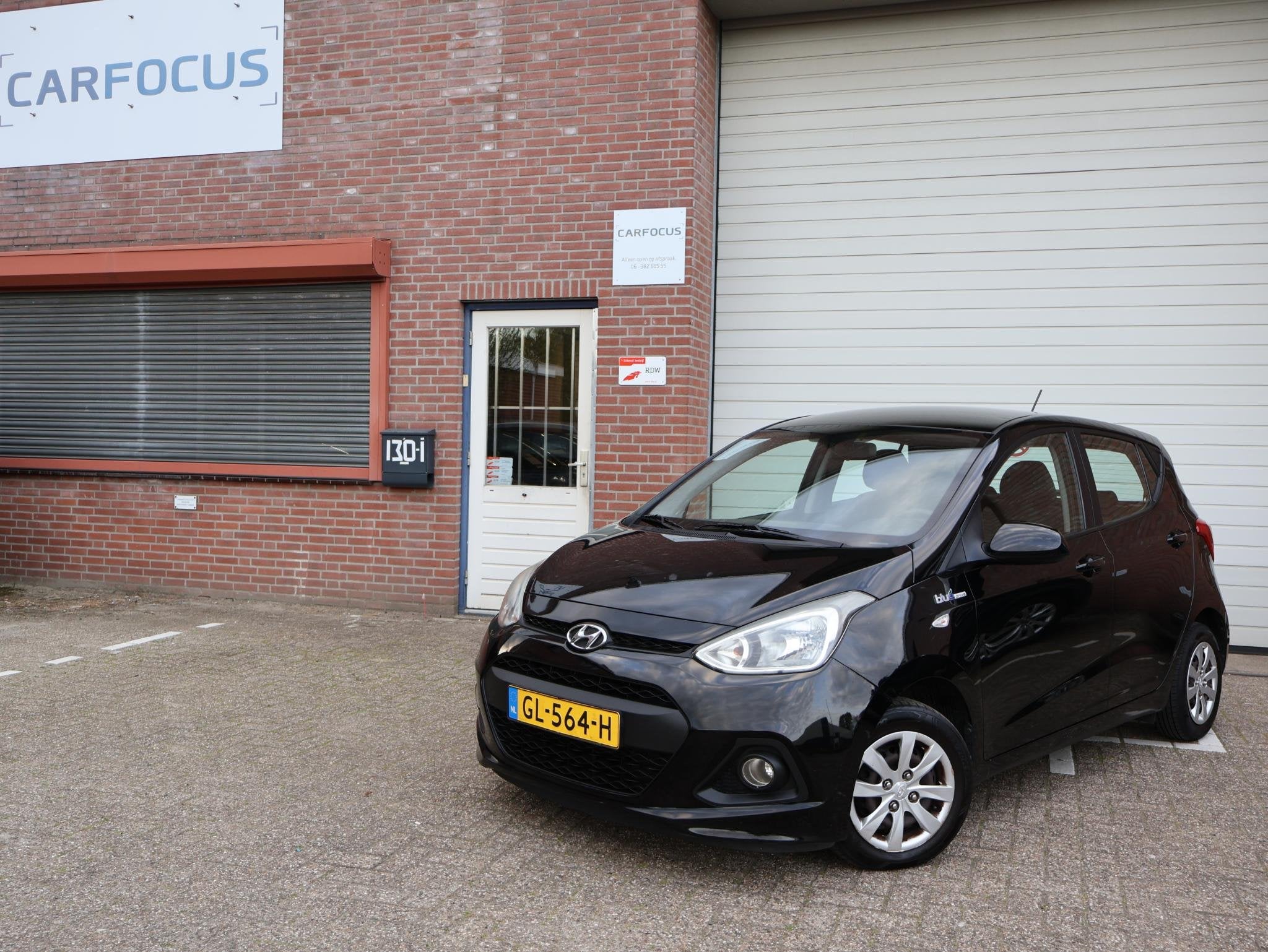 Hyundai i10 1.0i i-Motion Comfort 2e eigenaar NAP Trekhaak A, Auto's, Voorwielaandrijving, Euro 5, Stof, Gebruikt