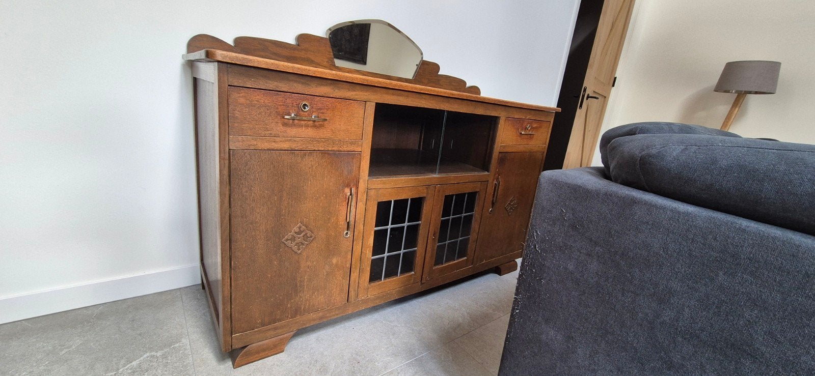Dressoir | tussen de 80-100 jaar oud, Ophalen, Gebruikt, Met deur(en), 150 tot 200 cm