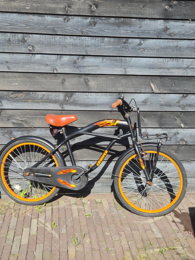 22 inch fiets - gebruikt maar netjes, Fietsen en Brommers, Fietsen | Cruisers en Lowriders, Ophalen of Verzenden, Gebruikt, Cruiser