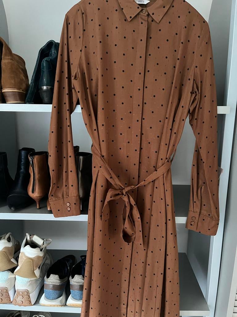 Envii blousejurk satijnglans mt 38, Kleding | Dames, Maat 38/40 (M), Bruin, Ophalen of Verzenden, Zo goed als nieuw
