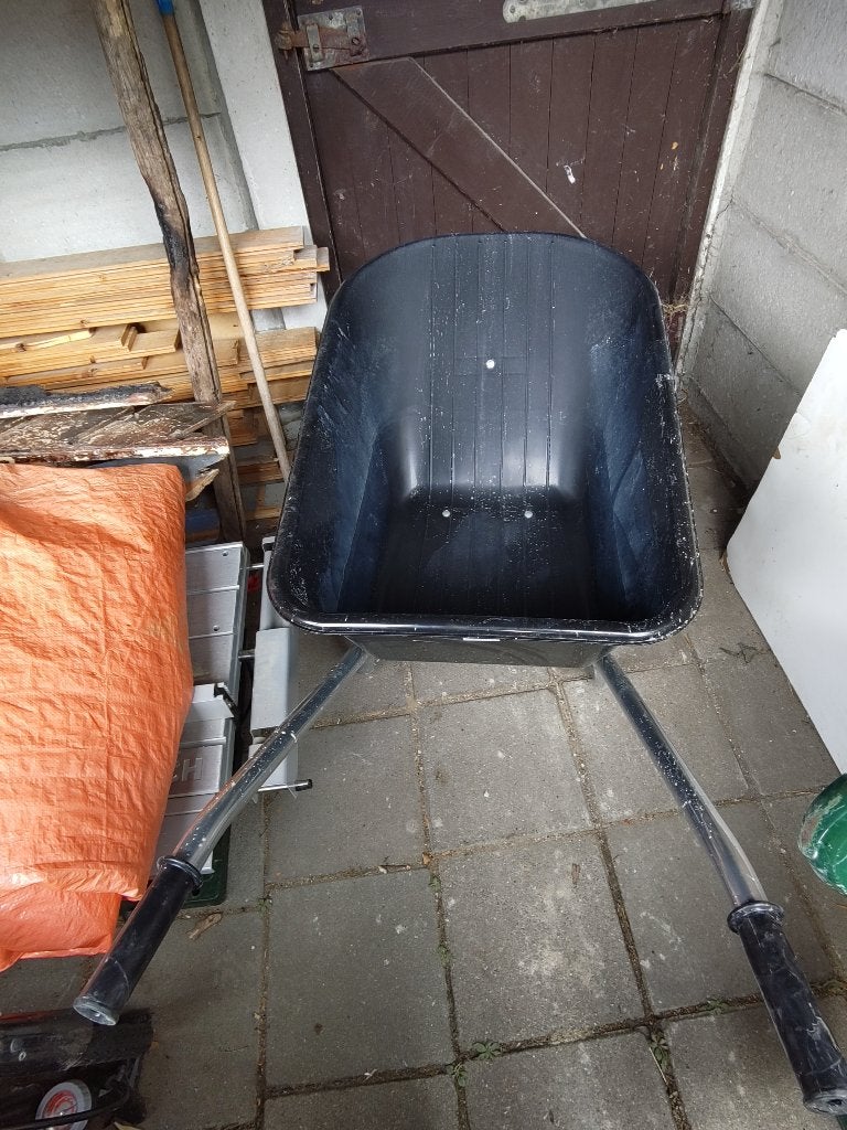 Kruiwagen 85 liter 1 keer gebruikt, Eenwielig, Ophalen of Verzenden, Zo goed als nieuw, Talen Tools