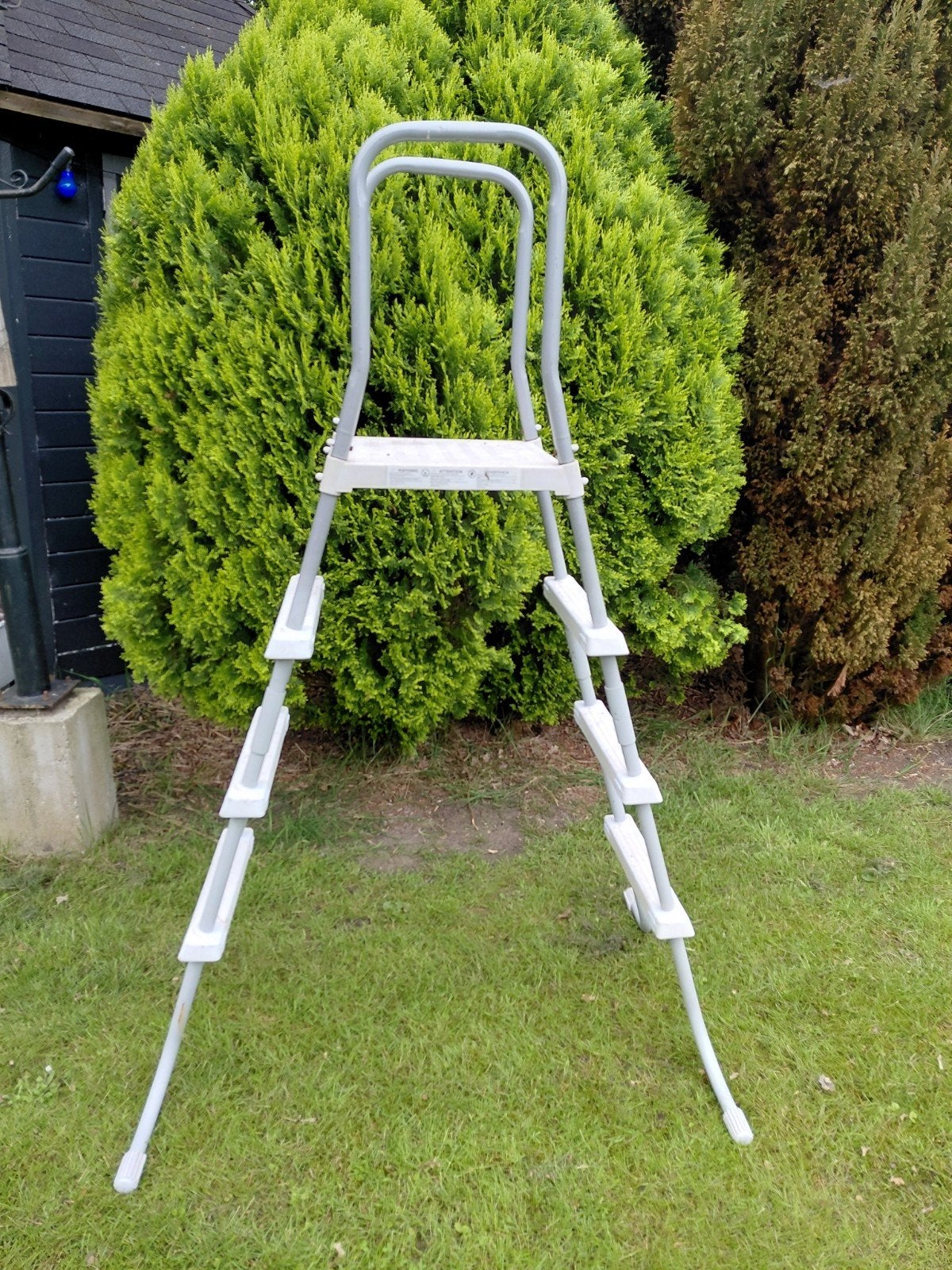 Zwembad trap, Ophalen, Gebruikt