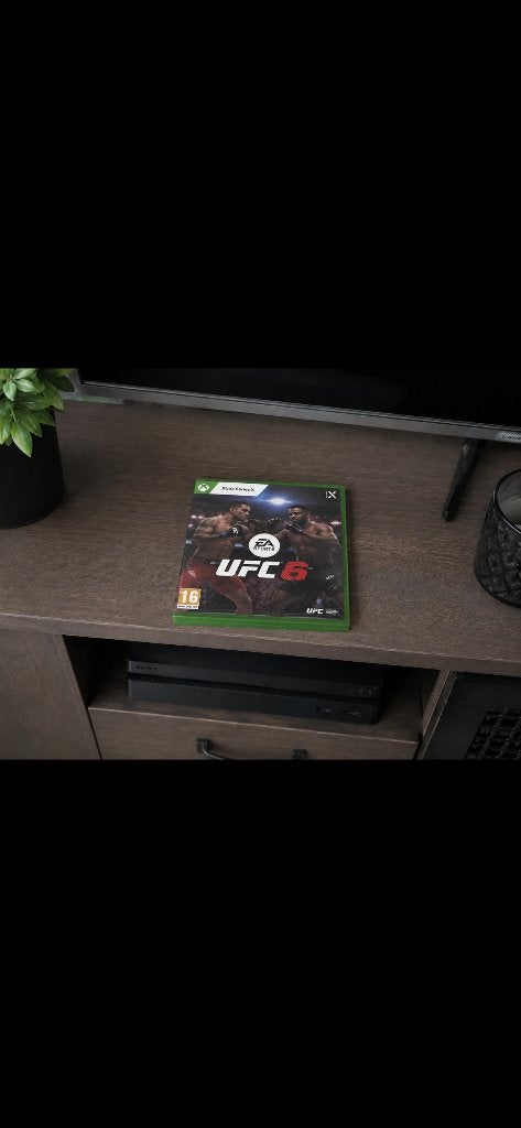 Ufc 6 xbox, Spelcomputers en Games, Games | Xbox One, Vechten, 2 spelers, Ophalen of Verzenden, Zo goed als nieuw