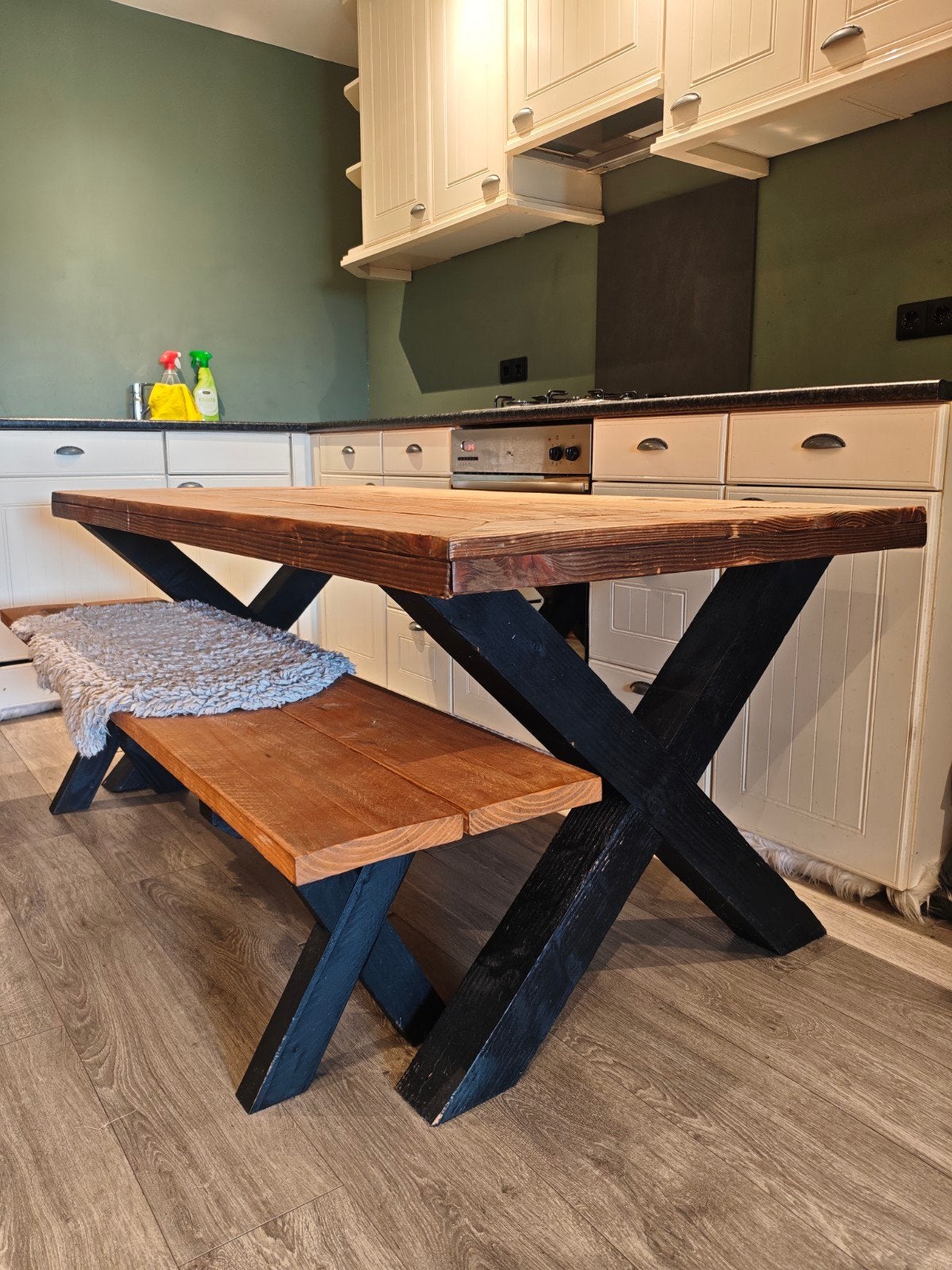Douglas houten eettafel met bijpassend bankje, Ophalen, 50 tot 100 cm, Zo goed als nieuw, 150 tot 200 cm