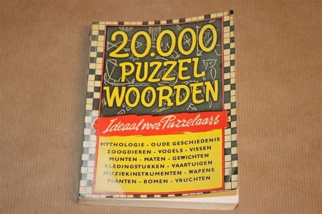 20.000 Puzzelwoorden — Woordenboek Kruiswoord 1970, Ophalen of Verzenden, Gelezen, Overige onderwerpen