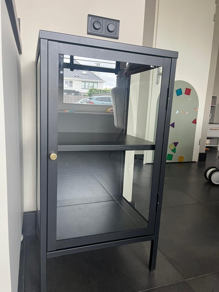 Glazenkast bouwman potter te koop, Ophalen of Verzenden, Zo goed als nieuw, 25 tot 50 cm, Minder dan 100 cm