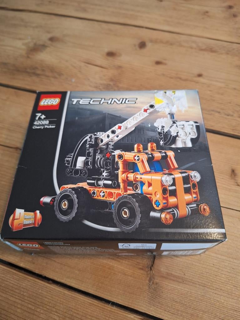 LEGO Technic 42088 Cherry Picker -, Ophalen of Verzenden, Nieuw, Overige merken