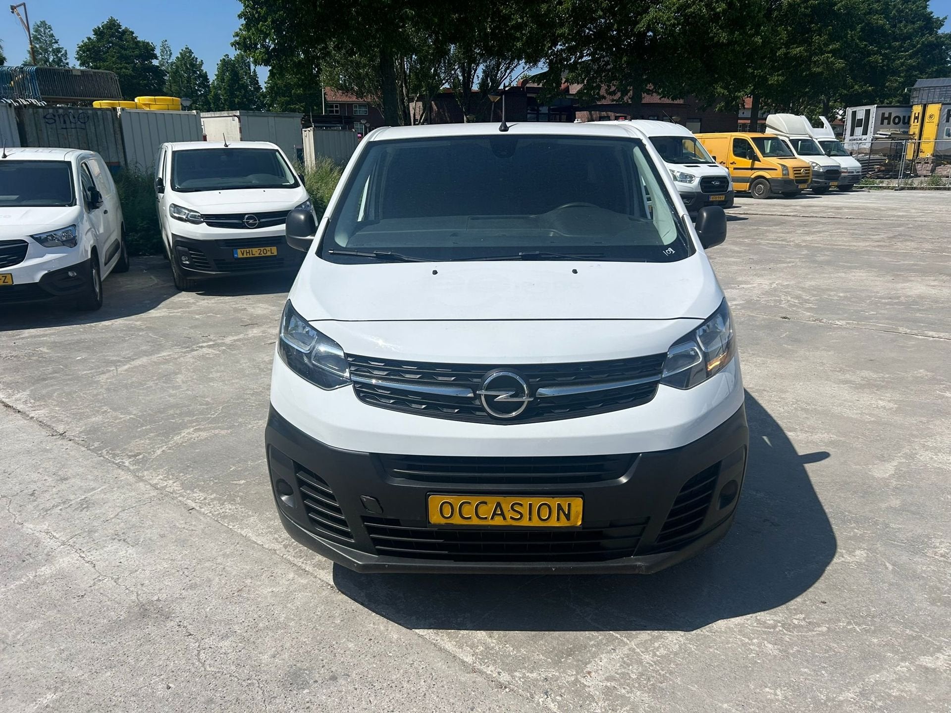 Opel Vivaro 1.5 Diesel 120L1 h1 3 personen euro 6, Auto's, Voorwielaandrijving, Zwart, 4 cilinders, Wit