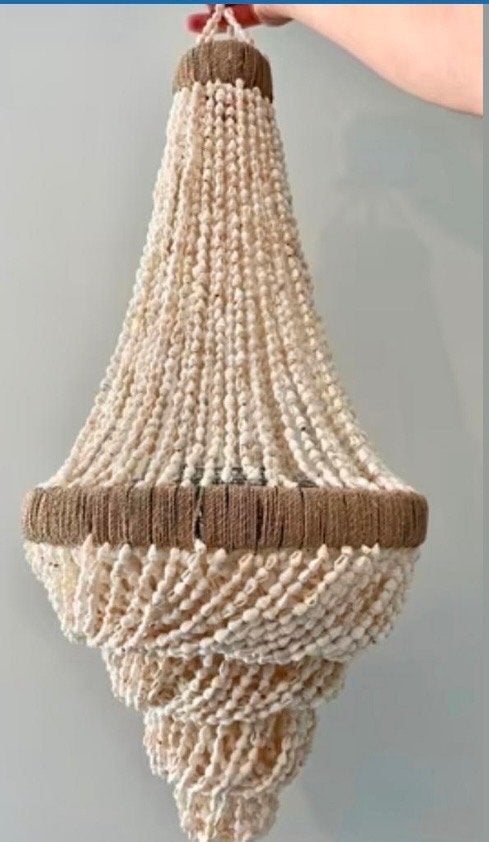 Nieuwe Schelpen Kroonluchter - 60x30cm, Ophalen of Verzenden, Nieuw, Natuurlijk materiaal, E27 (groot)