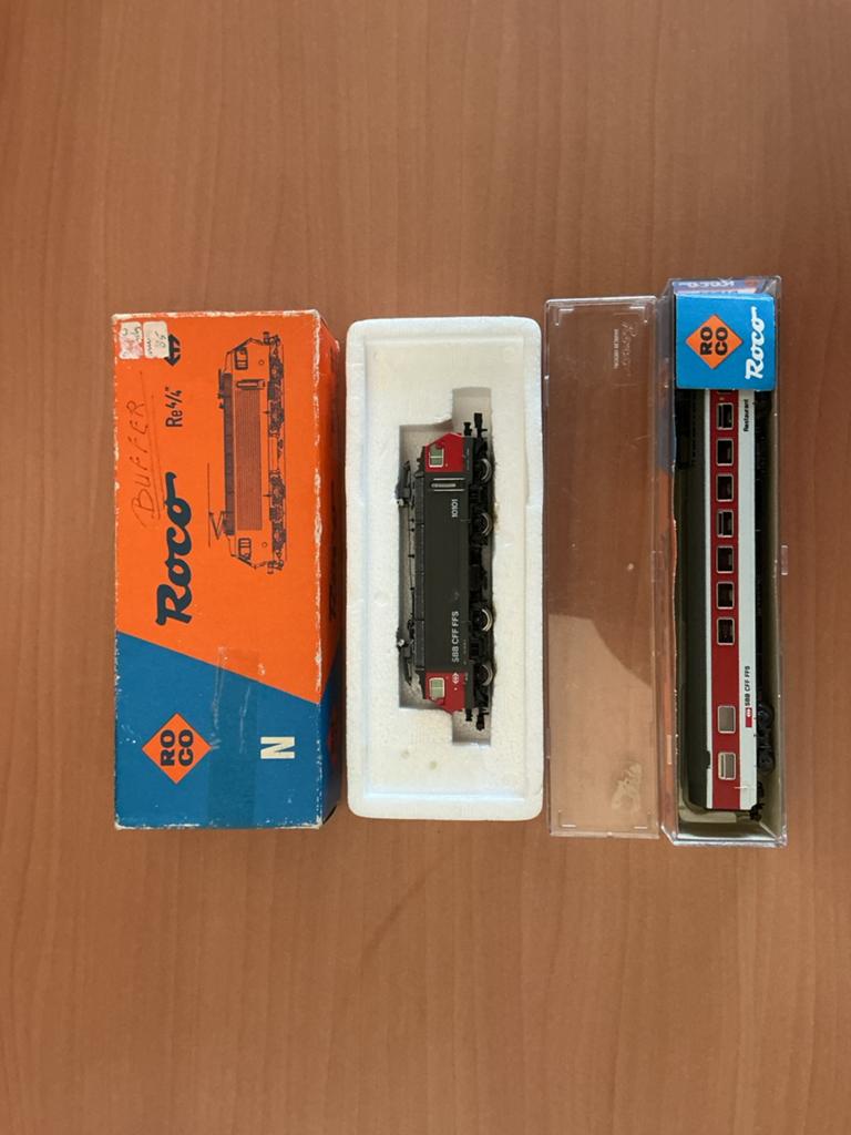 Locomotief en wagon, Hobby en Vrije tijd, Modeltreinen | N-Spoor, Ophalen, Zo goed als nieuw