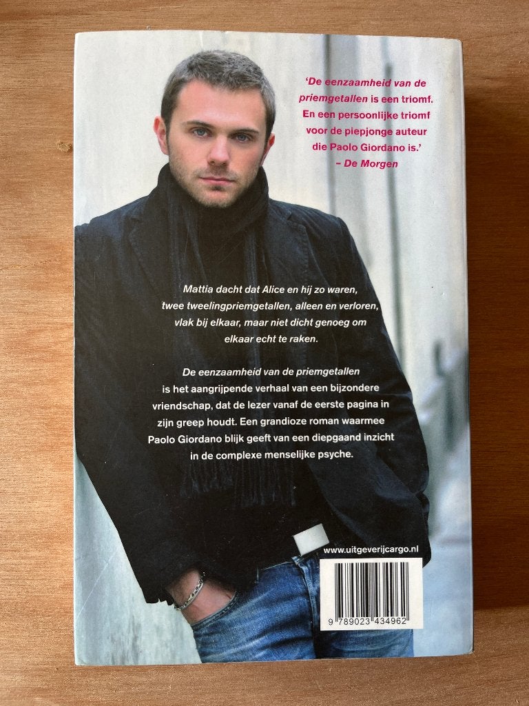Foto 2 van De eenzaamheid van de priemgetallen - Paolo Giordano