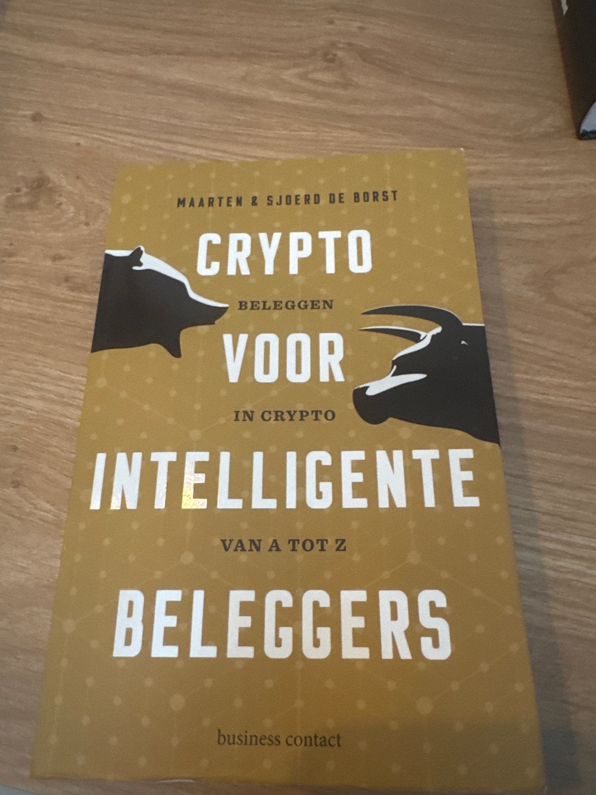 Crypto Beleggen voor Intelligente Beleggers - Maarten & Sjoe, Ophalen of Verzenden, Zo goed als nieuw, Geld en Beleggen