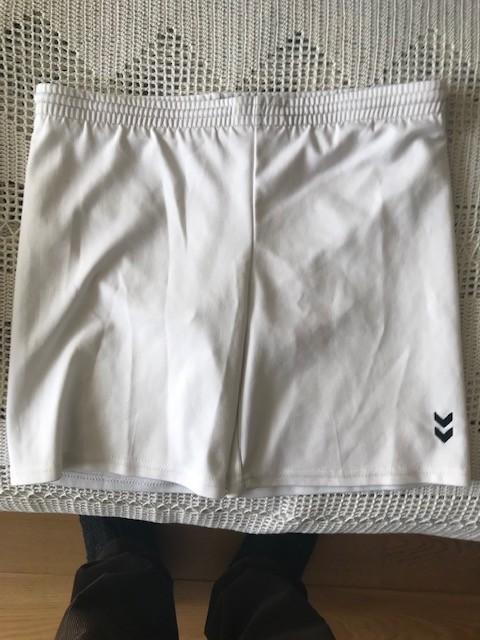 Hummel sportbroekje, Ophalen, Zo goed als nieuw, Jongen, Sport- of Zwemkleding