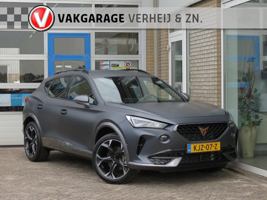 Cupra Formentor 1.4 TSI e-Hybrid Vol Leder|Camera|Winter Pac, Auto's, Cupra, Gebruikt, 4 cilinders, Formentor, Automatische klimaatregeling