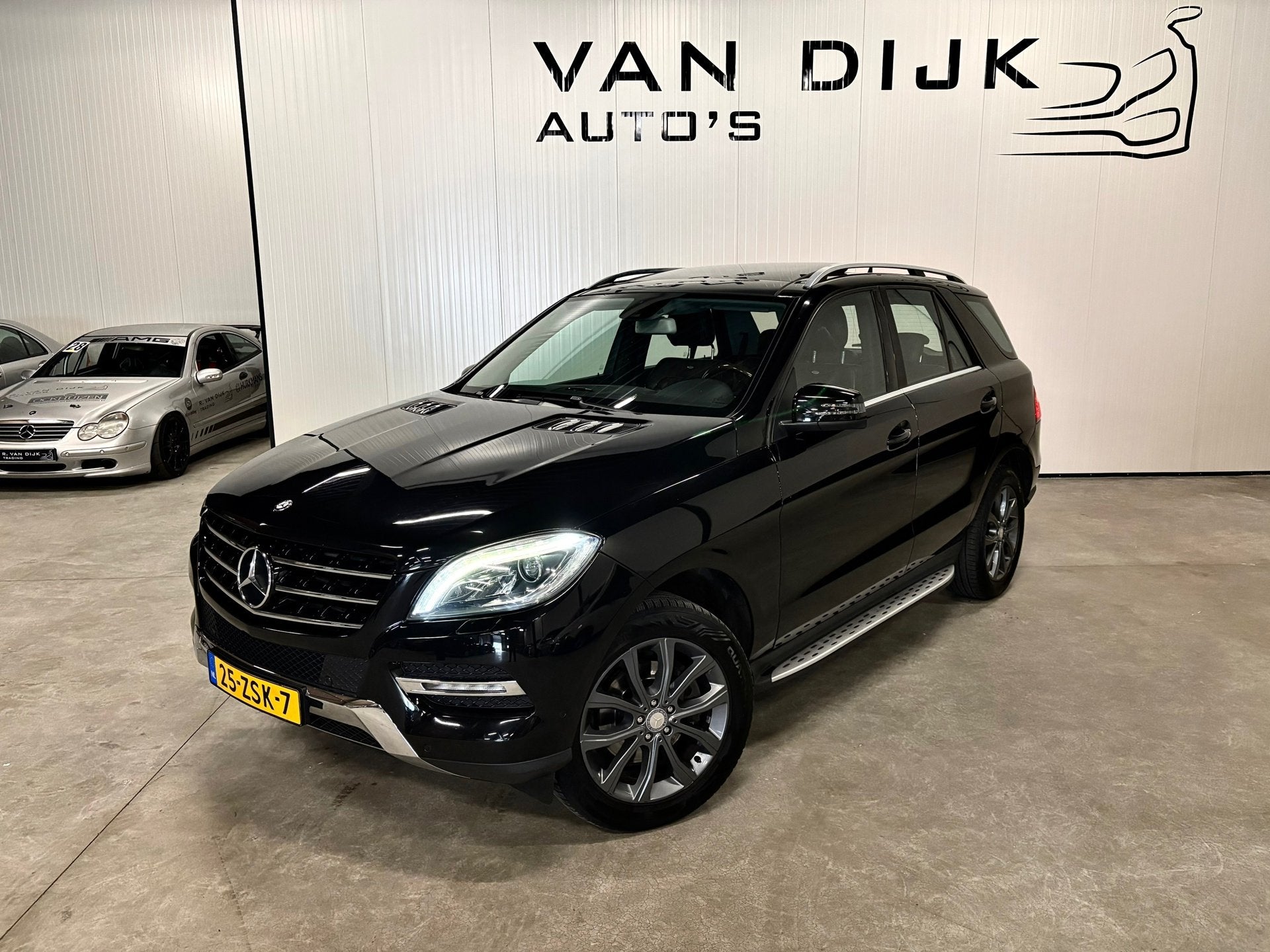 Mercedes-Benz M-klasse 350 BlueTEC Designo Trekhaak Panorama, Automaat, 15 km/l, Gebruikt, Euro 6