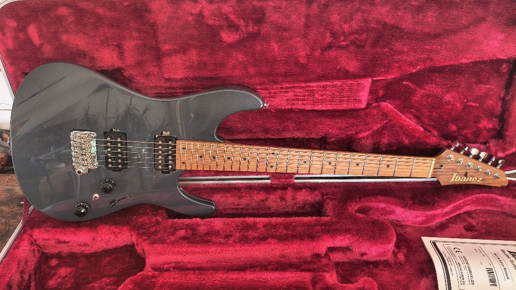Ibanez AZ2402 Prestige (Japan), Ophalen of Verzenden, Zo goed als nieuw, Solid body, Ibanez