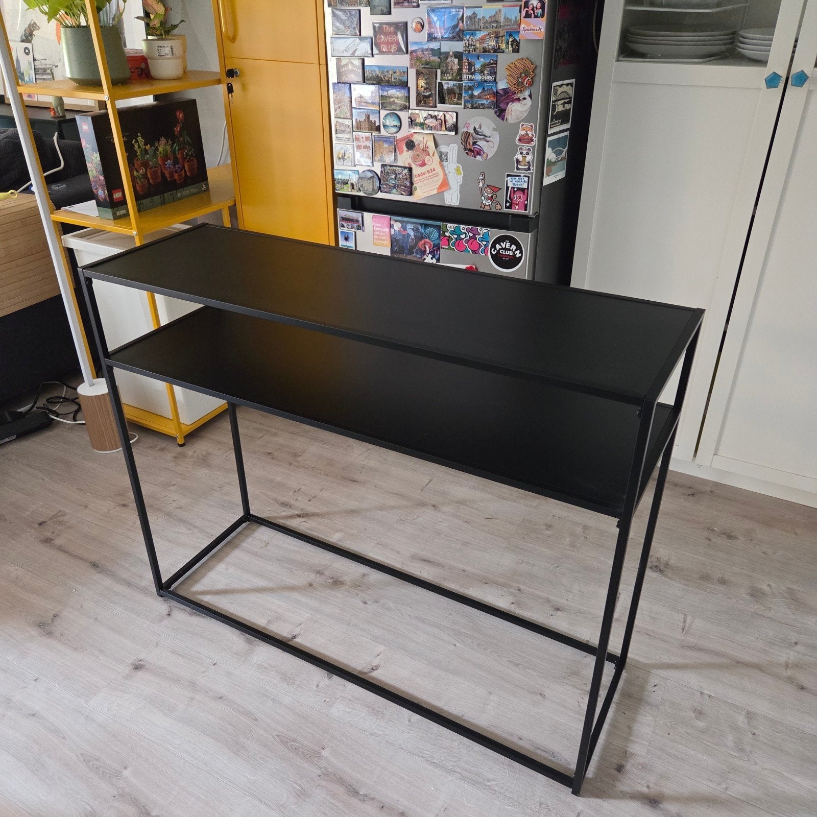 smal kastje voor achter de bank, zwart, Huis en Inrichting, Ophalen, 100 tot 150 cm, Nieuw, 25 tot 50 cm
