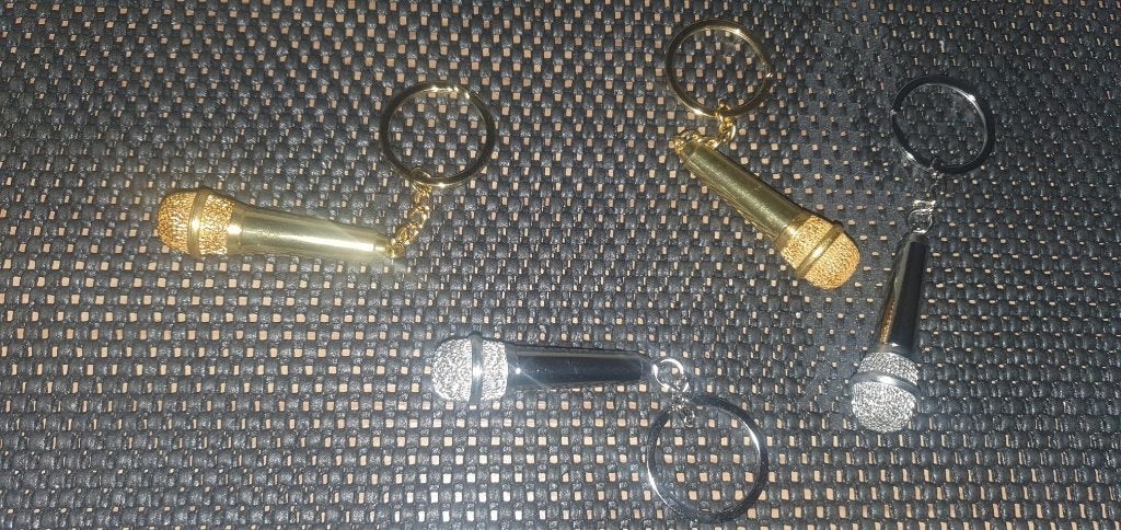 Miniatuur microfoon sleutelhangers, Ophalen of Verzenden, Nieuw, Merk