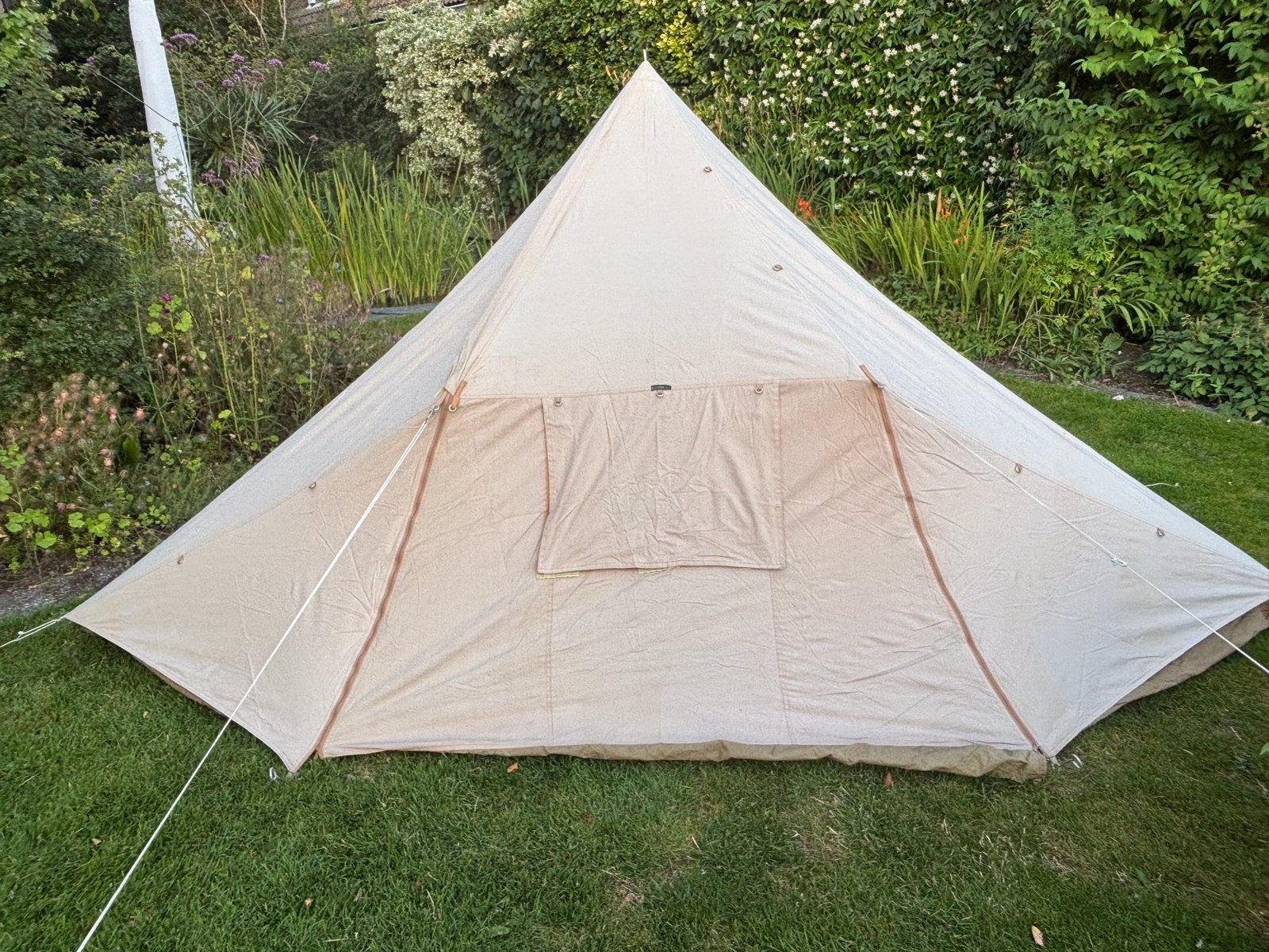 Plutoniel tent van Carl Denig, Ophalen of Verzenden, Gebruikt, Tot en met 2