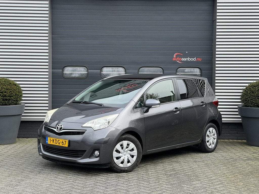 Toyota Verso-S 1.3 VVT-i Aspiration | Camera | Cruise Contro, Auto's, Toyota, Bedrijf, Te koop, Verso-S, ABS, Achteruitrijcamera