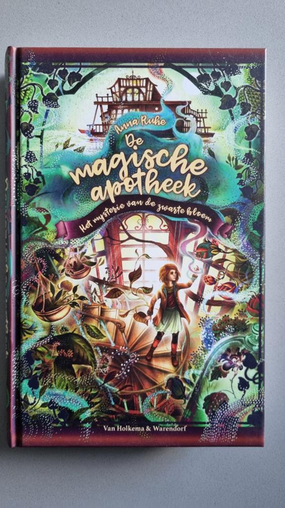 De Magische Apotheek: Het Mysterie van de Zwarte Bloem, Boeken, Kinderboeken | Jeugd | 10 tot 12 jaar, Ophalen of Verzenden, Zo goed als nieuw