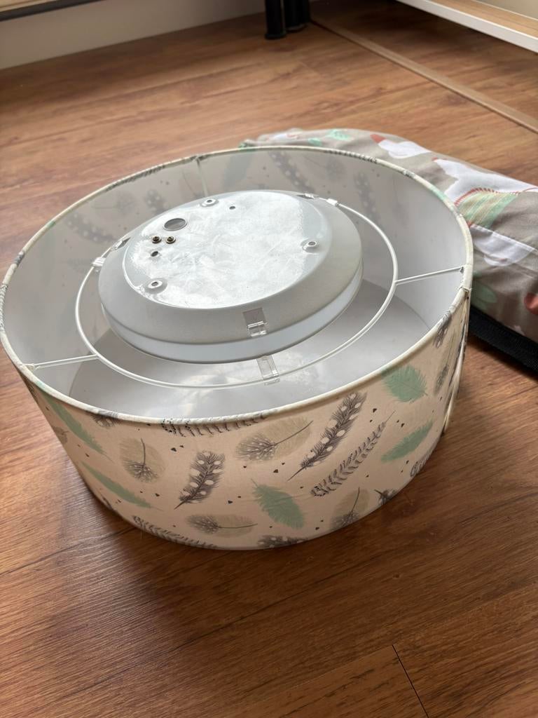 Plafondlamp kinderkamer met veertjes Land of kids kinderlamp, Ophalen of Verzenden, Gebruikt, Overige materialen