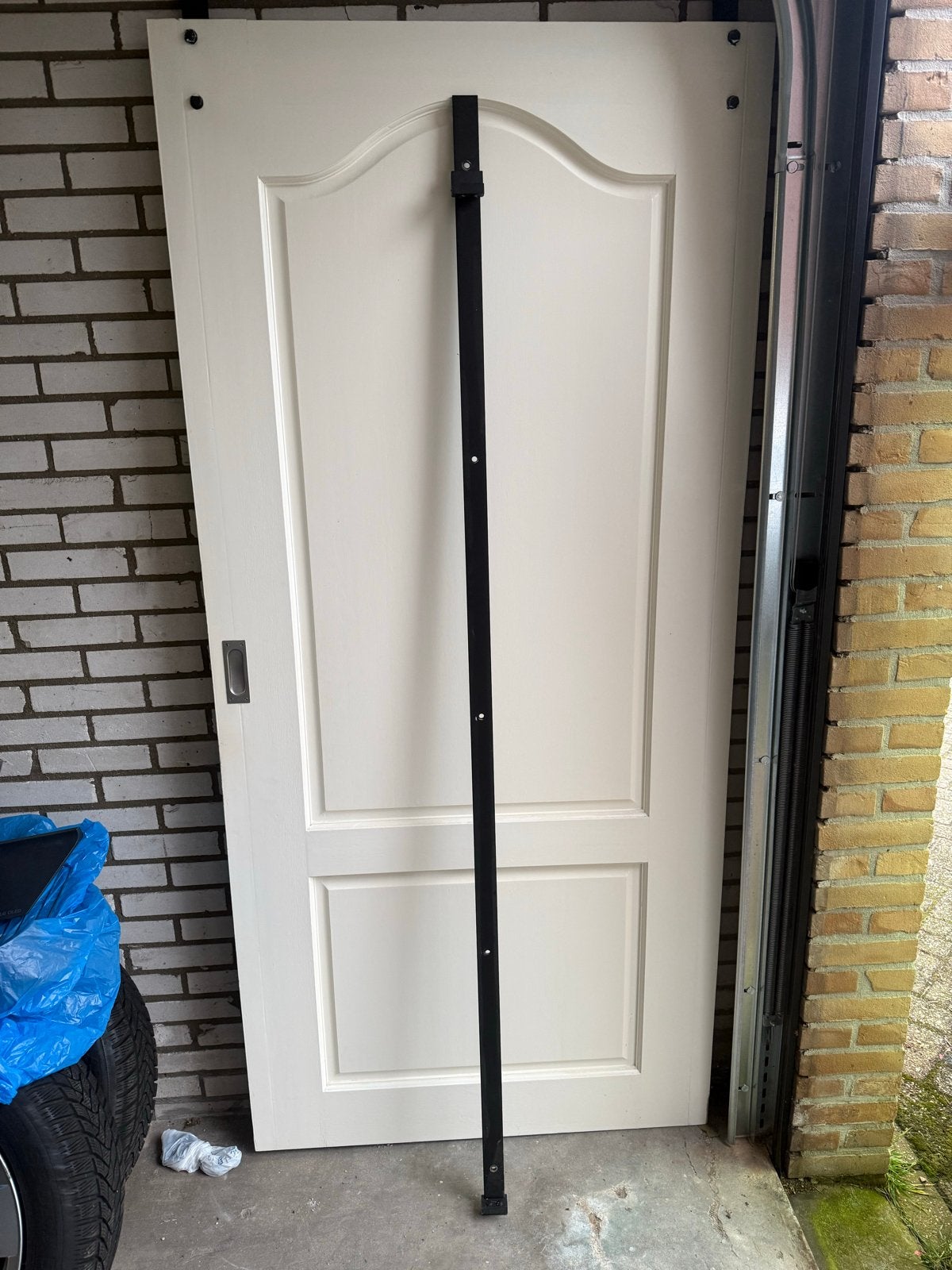 Witte schuifdeur met rails en beslag, Doe-het-zelf en Verbouw, Ophalen, 80 tot 100 cm, Binnendeur, Zo goed als nieuw
