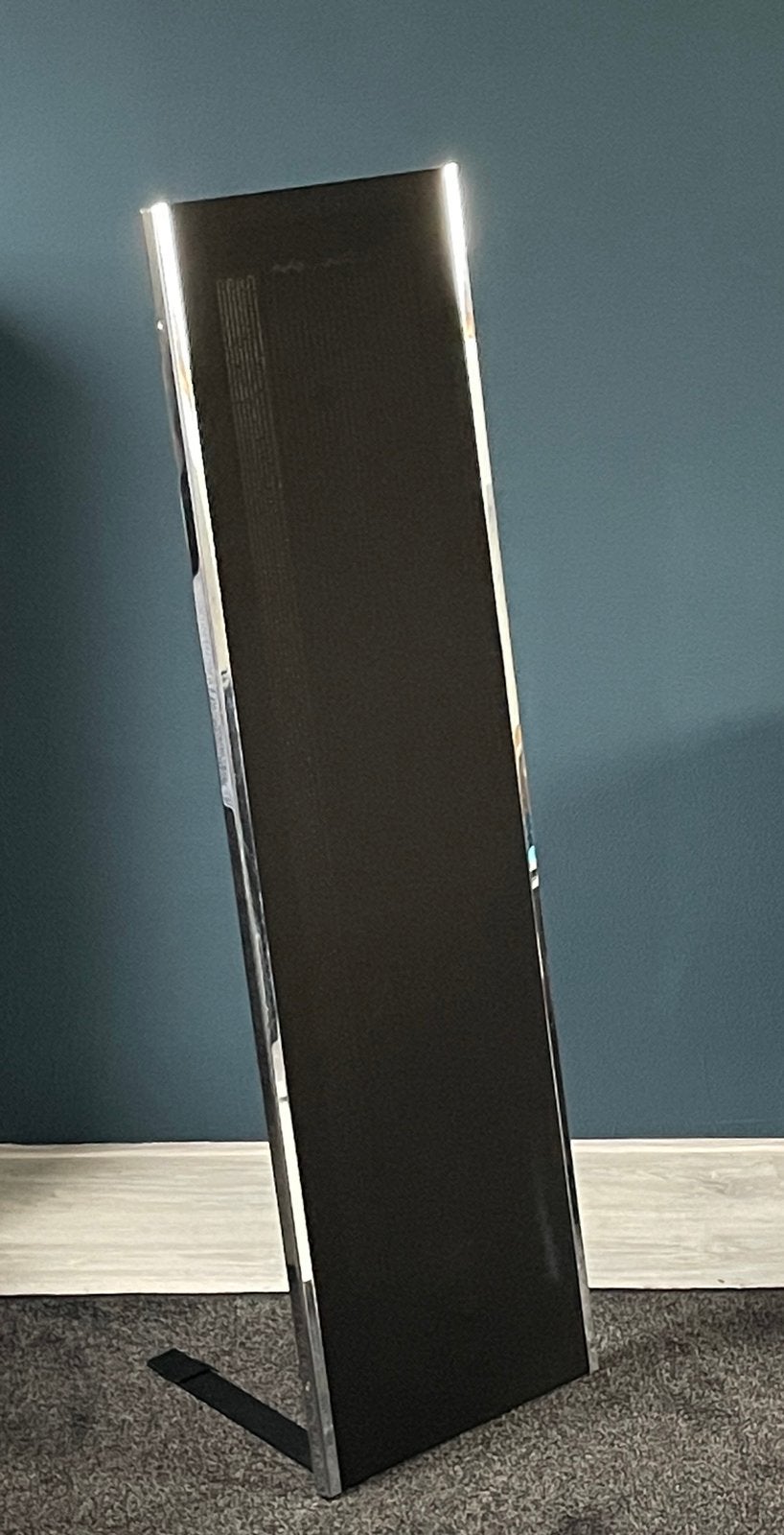 Magnepan MGSE, zeldzame chromen zijprofielen, revisie nodig, Niet werkend, 120 watt of meer, Front, Rear of Stereo speakers, Ophalen