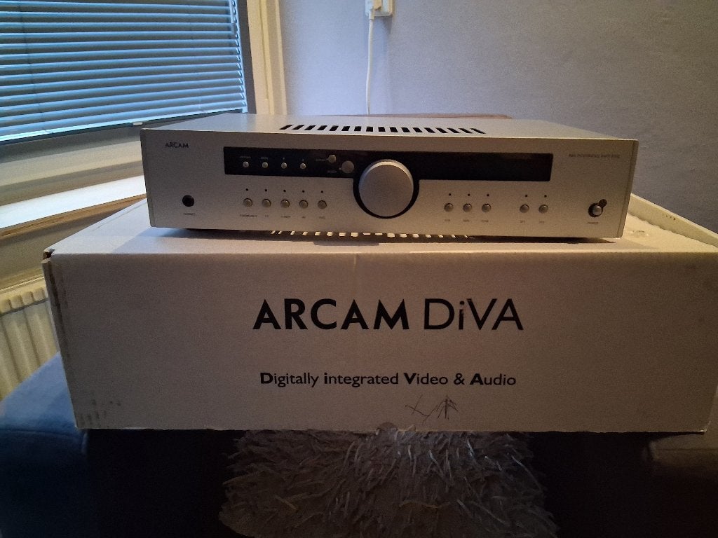 Arcam diva, Ophalen, Zo goed als nieuw, 60 tot 120 watt, Overige merken