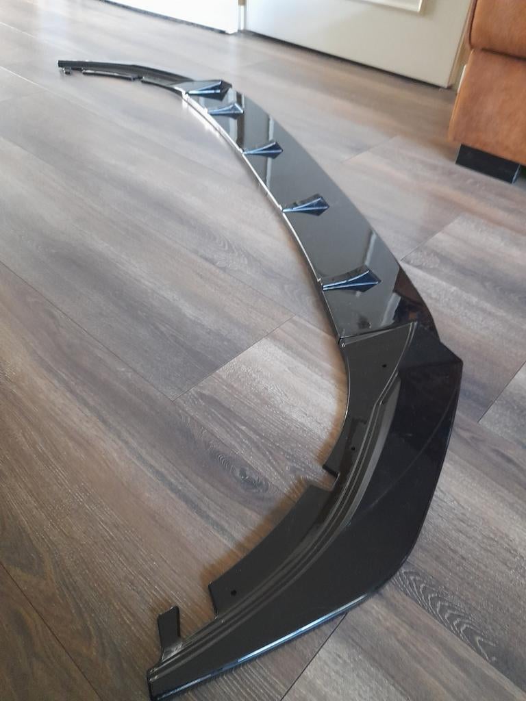 Volkswagen golf 8  voorlip Spoiler   nieuw tuning console, Auto diversen, Tuning en Styling, Ophalen of Verzenden