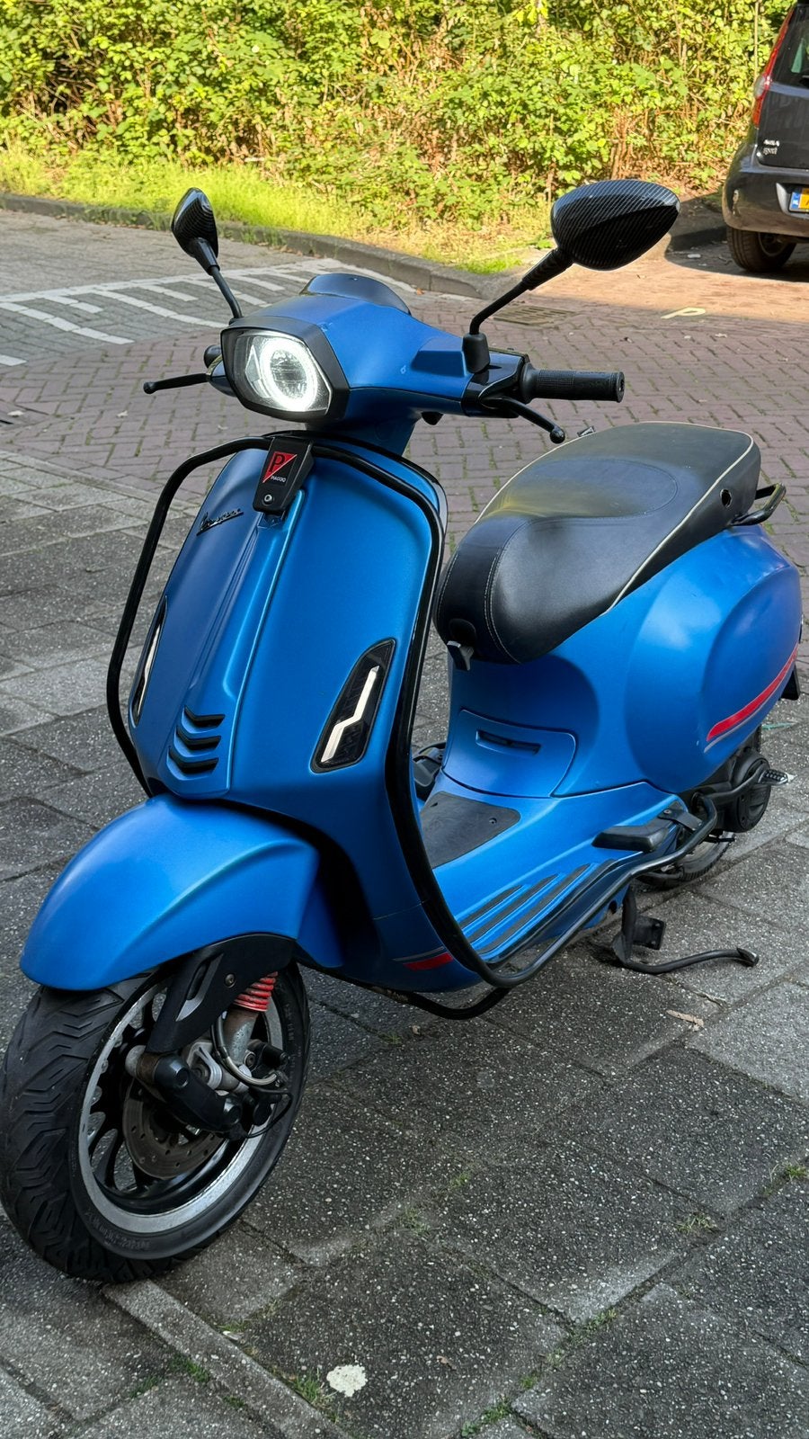 Vespa sprint, Fietsen en Brommers, Ophalen of Verzenden, Zo goed als nieuw