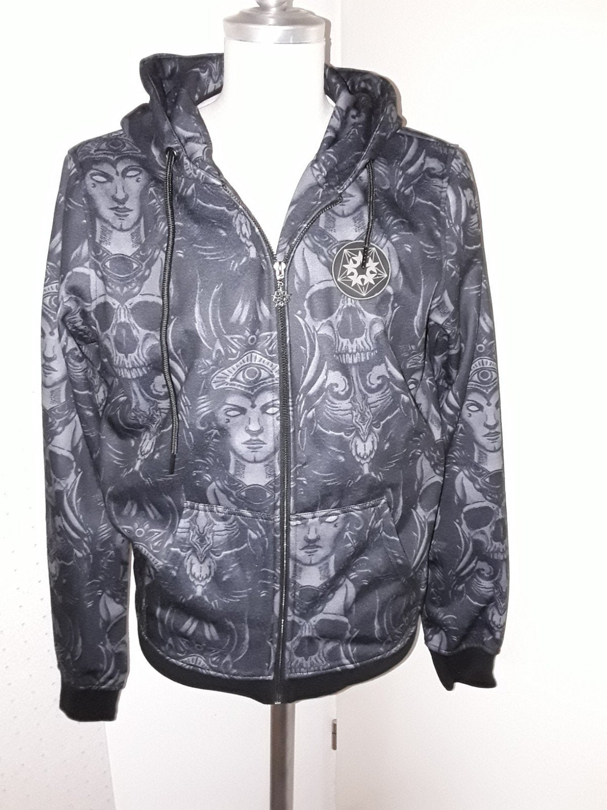 Zwarte Q-Dance Climax hoodie/vest mt L, Zwart, Maat 42/44 (L), Ophalen of Verzenden, Zo goed als nieuw