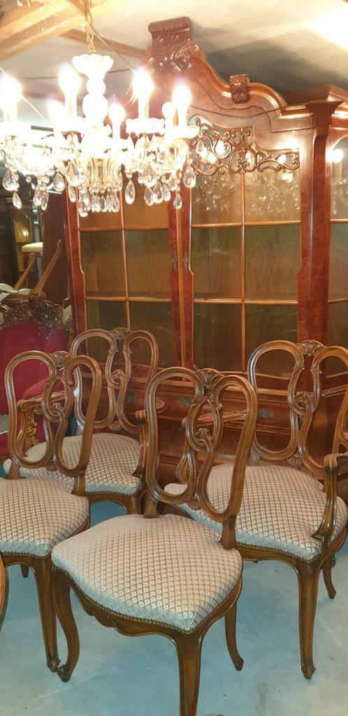 Krakelingen eetkamerstoelen, Ophalen