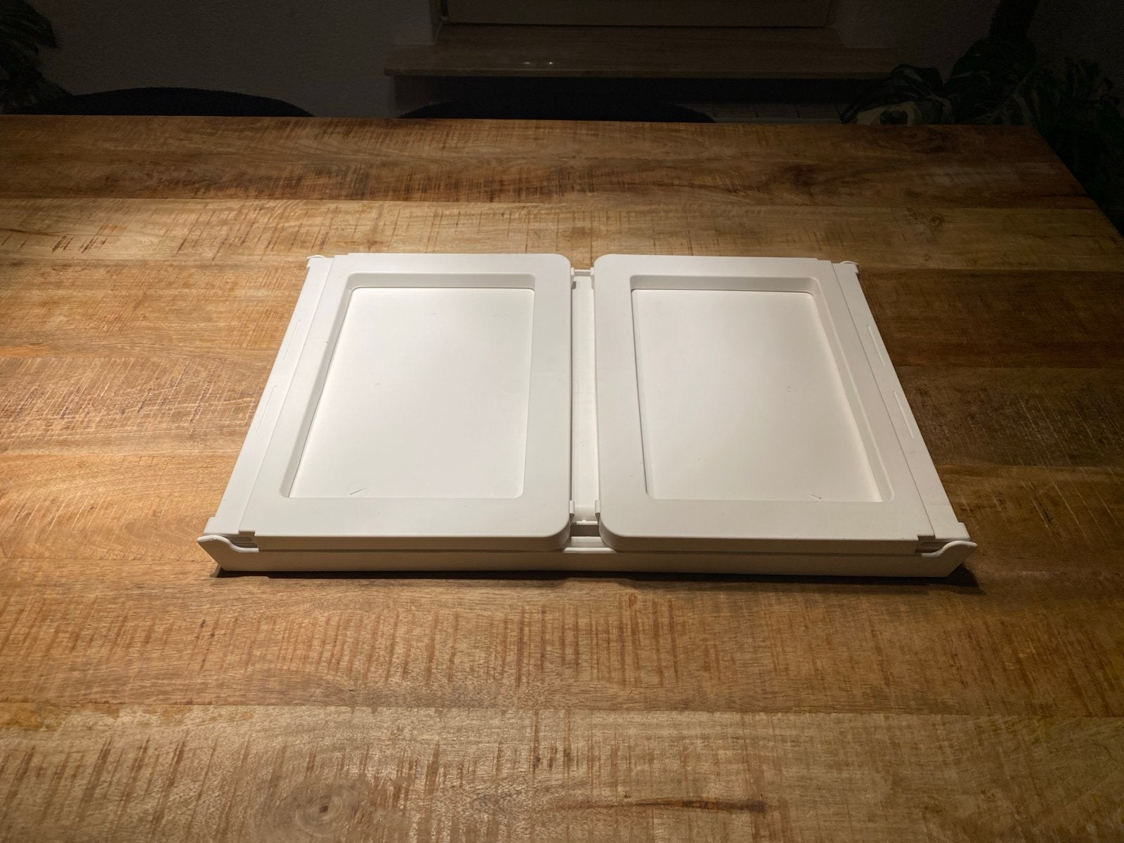 IKEA KLIPSK Wit opvouwbaar bedieningsblad/ontbijt op bed, Minder dan 50 cm, Ophalen of Verzenden, Zo goed als nieuw, IKEA