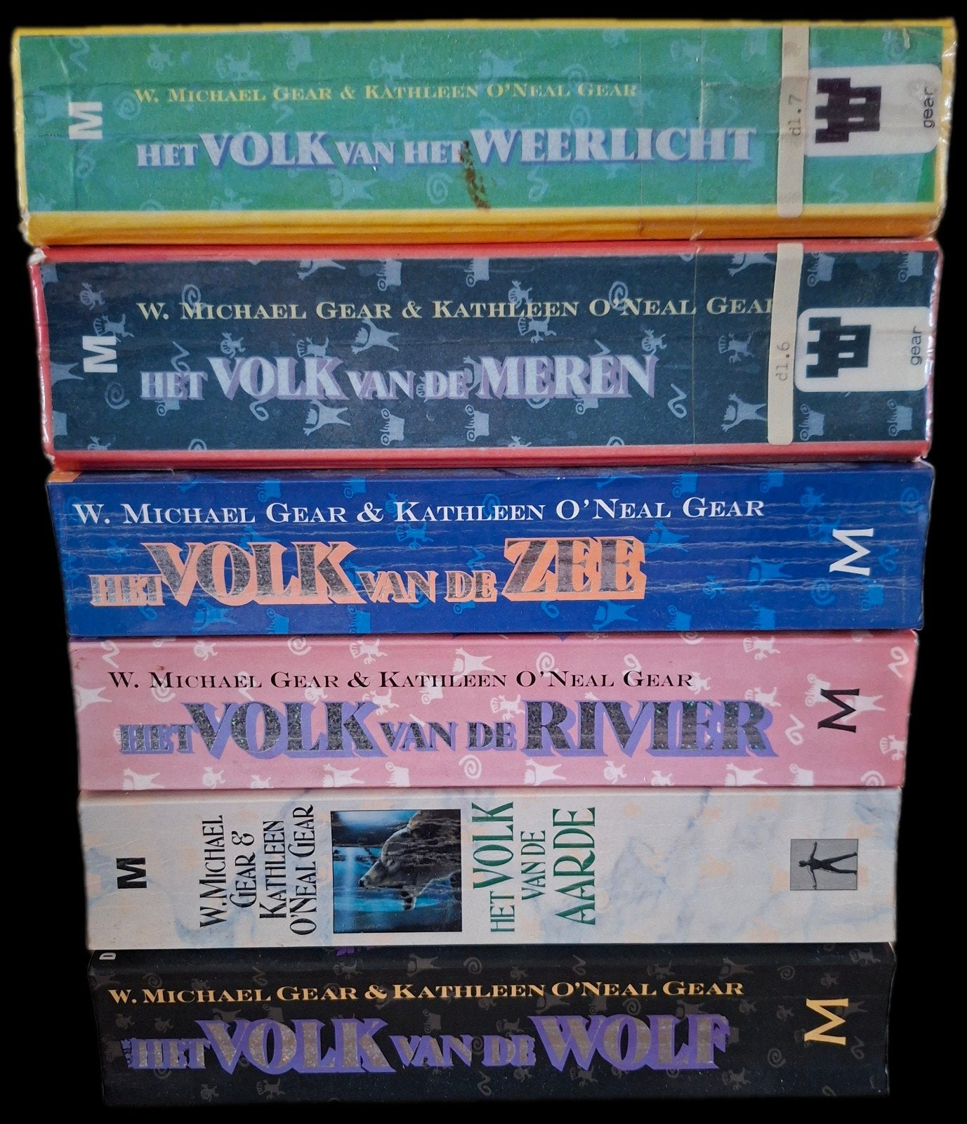 Boekenkast opruiming! 6x Het Volk van..., Ophalen, Gelezen